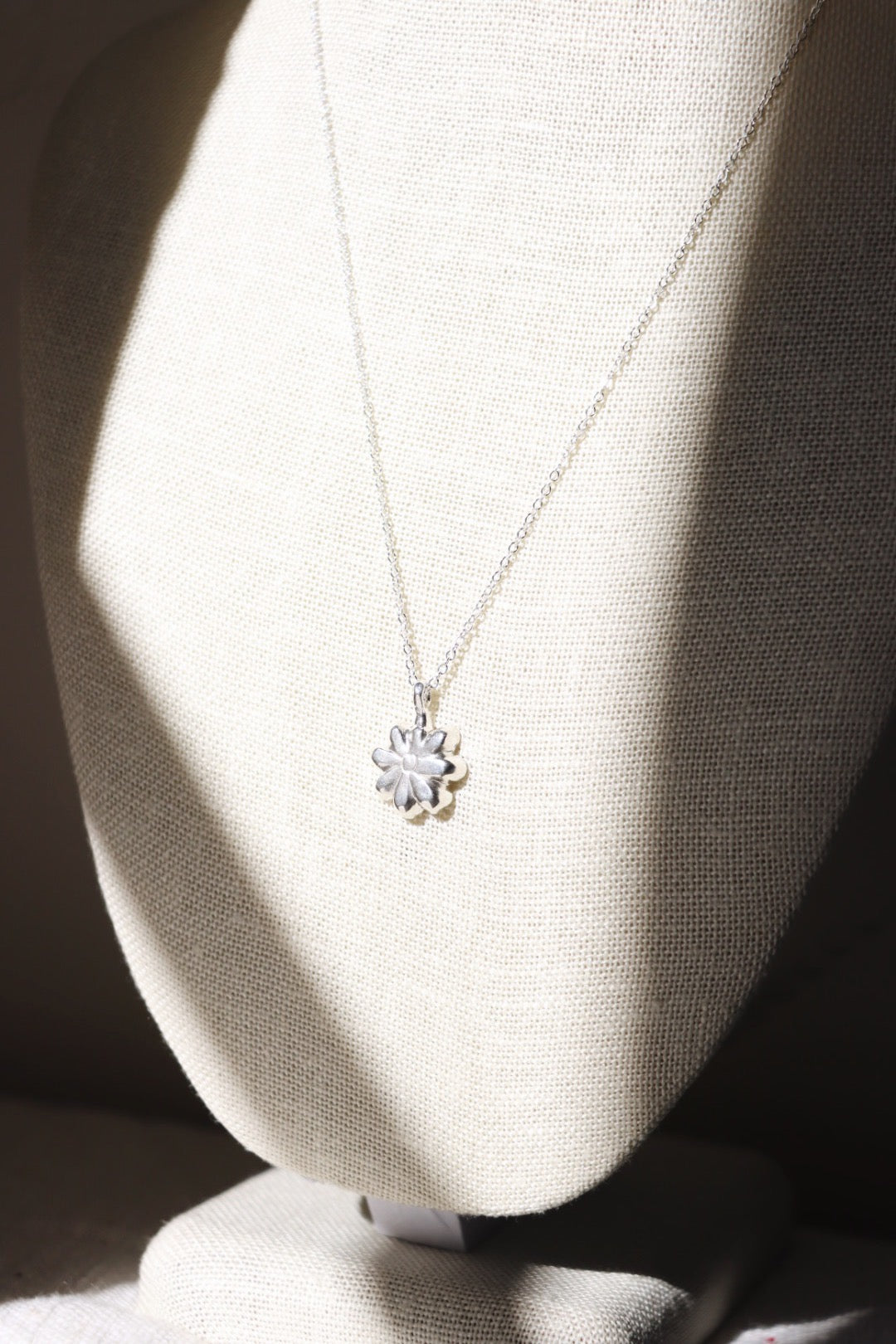 Flower Pendant Necklace