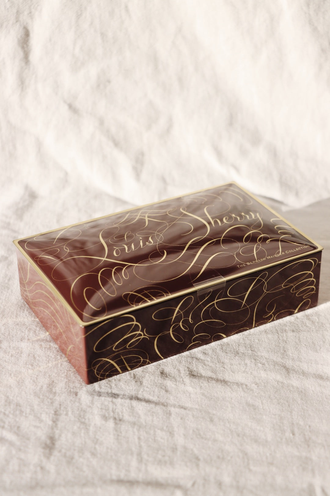 Louis Sherry 12-Piece Set, Calligraphy