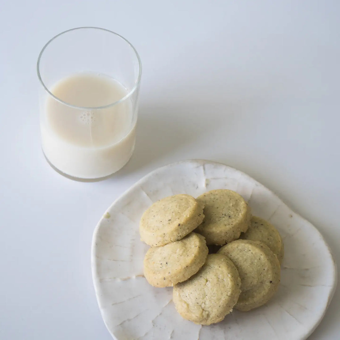 Vanilla Earl Grey Shortbread Cookies