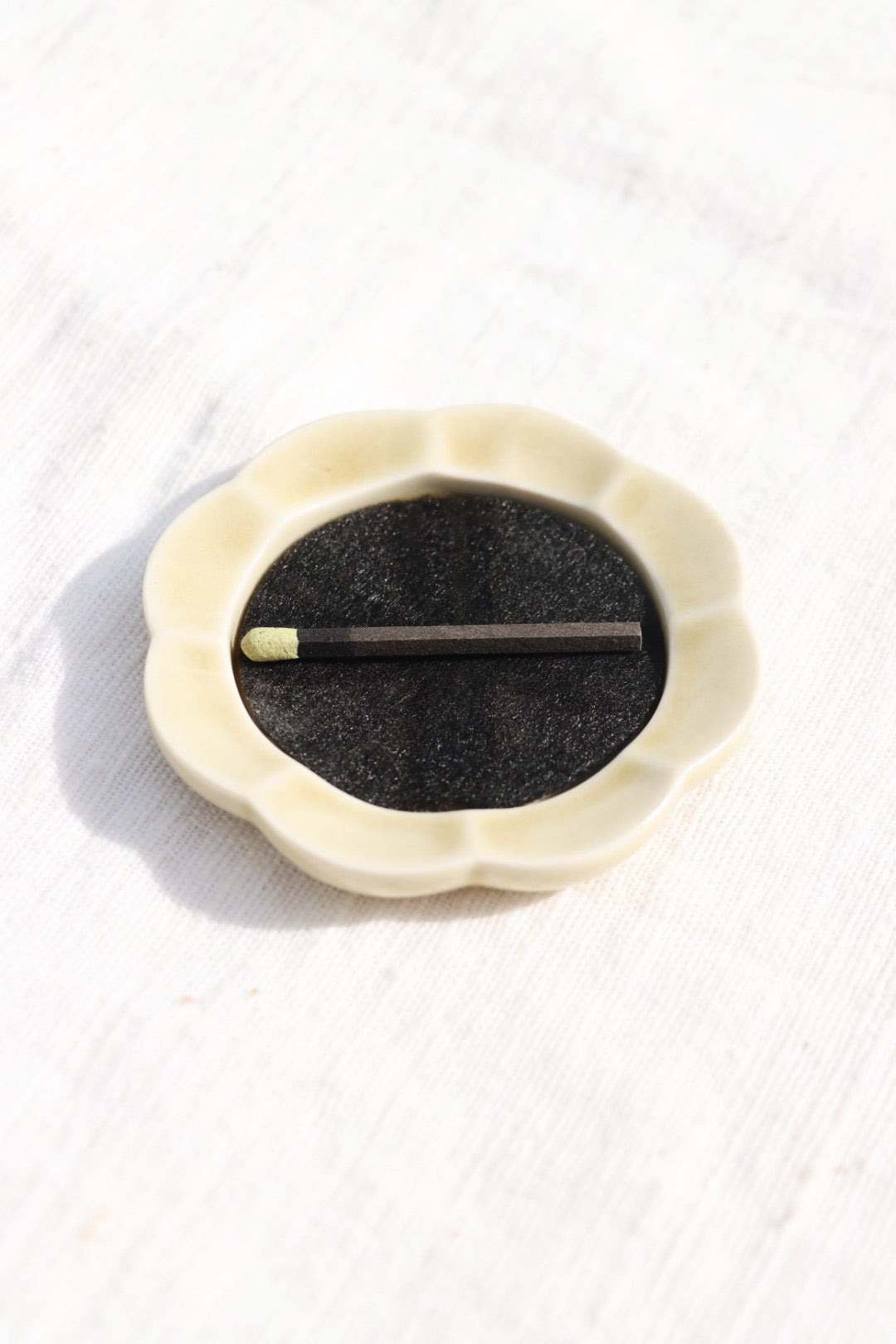 Seto Hibi Incense Tray, Yellow