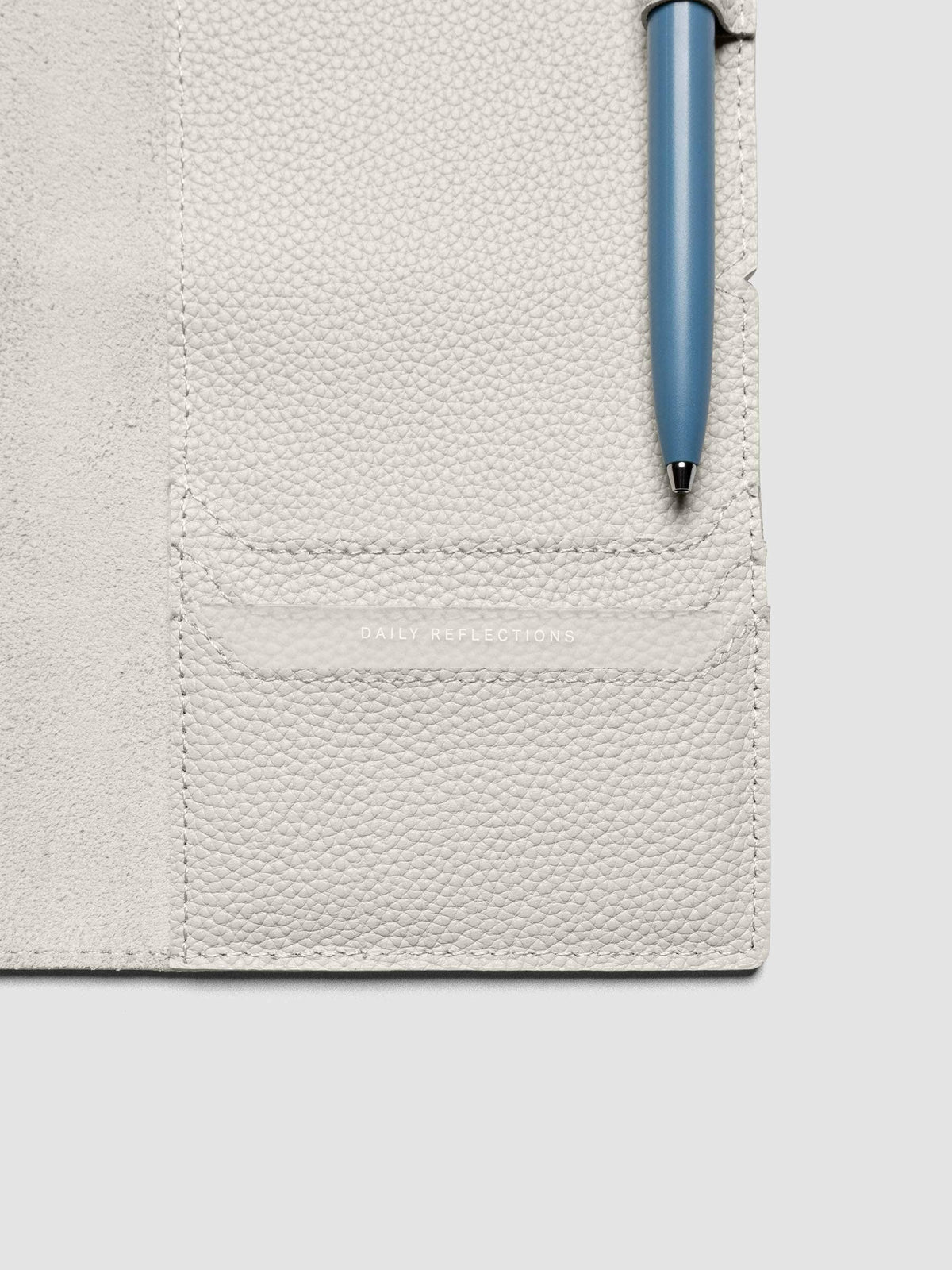 Leather Travel Notebook Cover: Angora