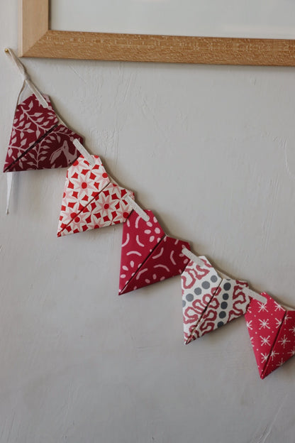 Origami Heart Bunting Kit
