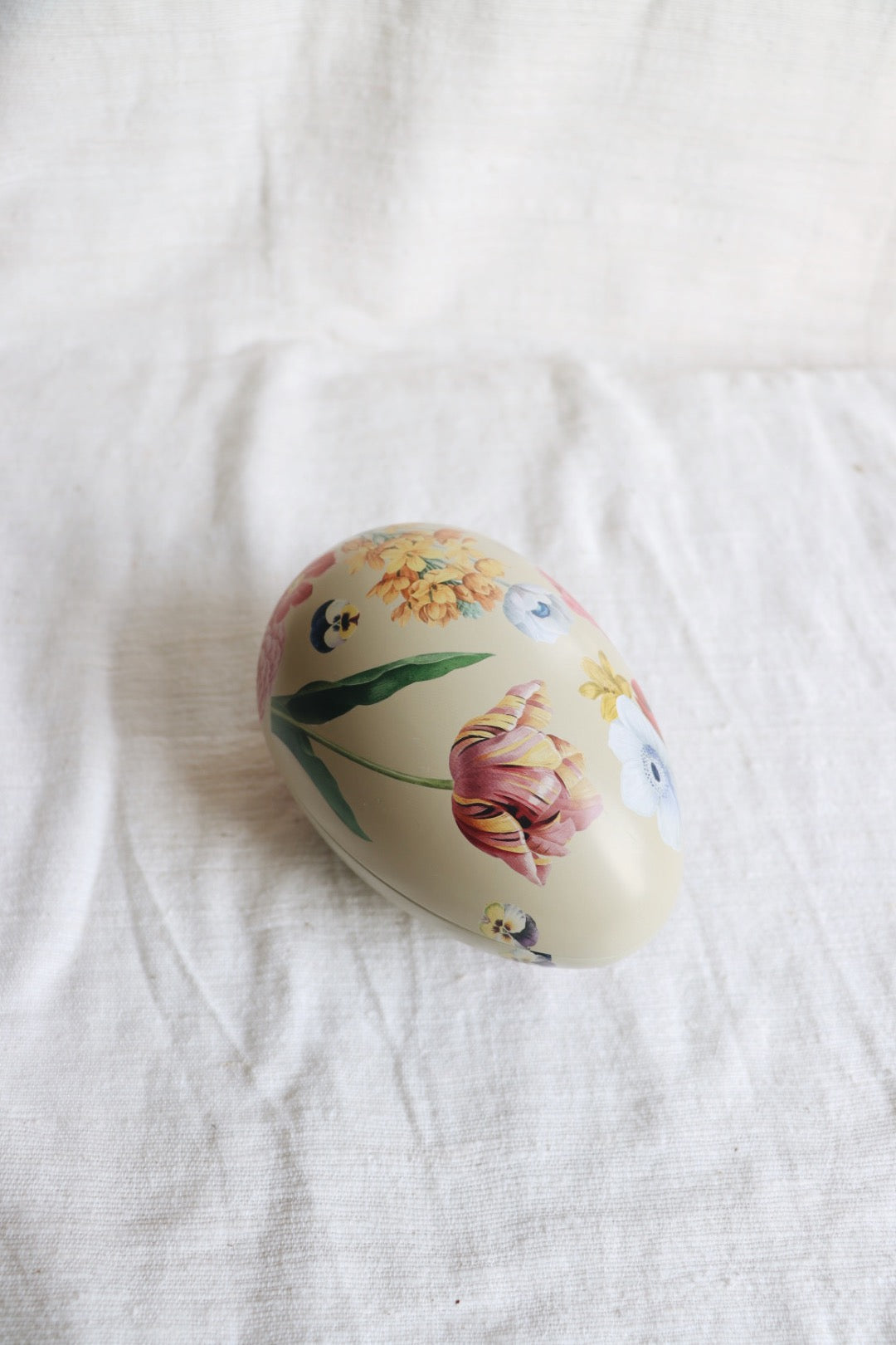 Swedish Easter Egg Tin