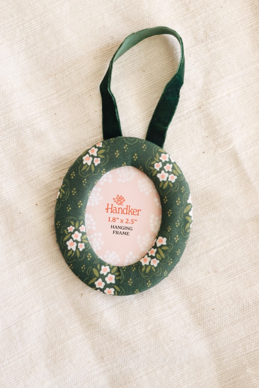 Fabric Frame Ornament, Green Pearl