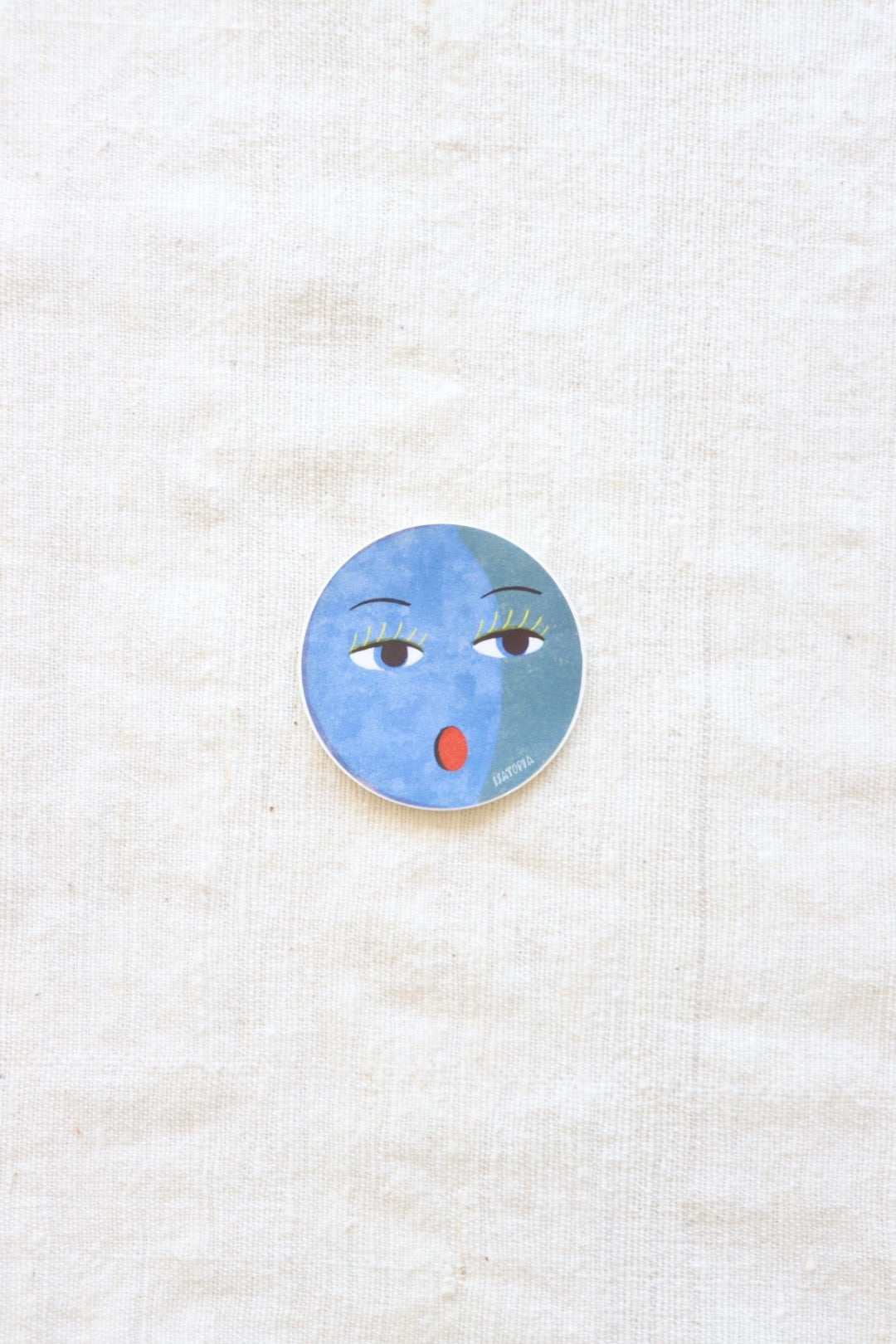 Lune Sticker