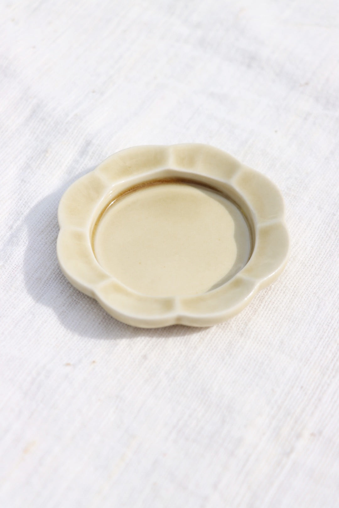 Seto Hibi Incense Tray, Yellow