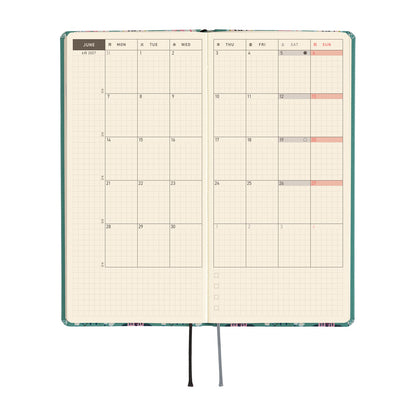 Hobonichi Techo 2027 Weeks Yumi Kitagishi: White Cat Wallpaper