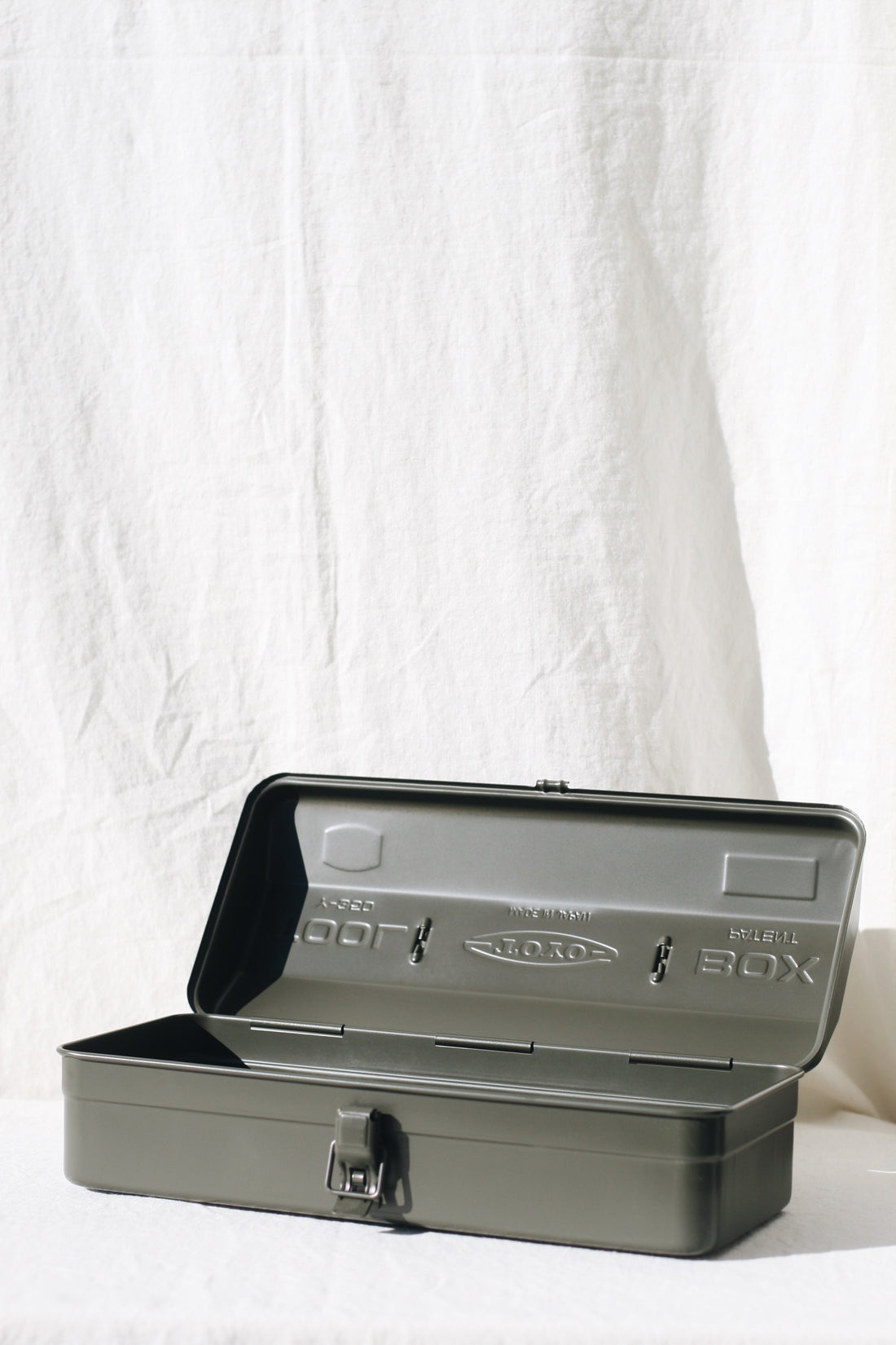 Toyo Y-350 Camber Top Tool Box, Military Green